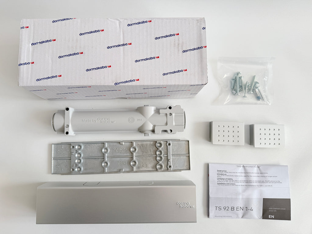 Dormakaba TS 92 B EN 1-4 box contents