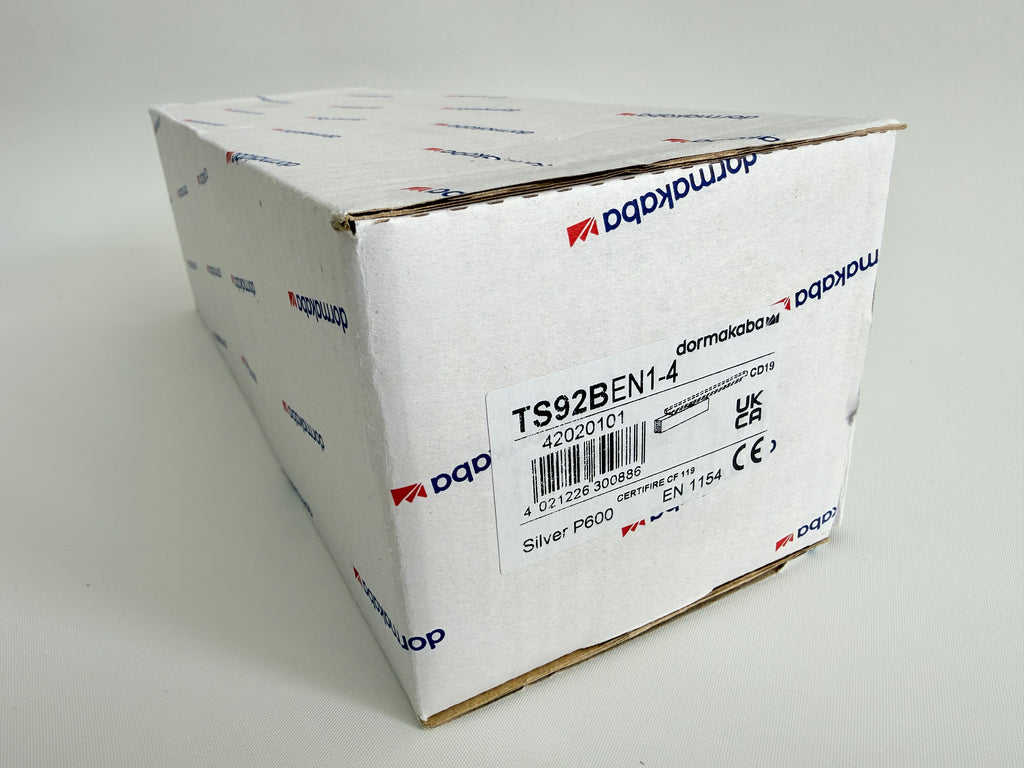 A white cardboard box with domakaba branding, showing a product label for TS92BEN1-4, photographed on a light gray background.