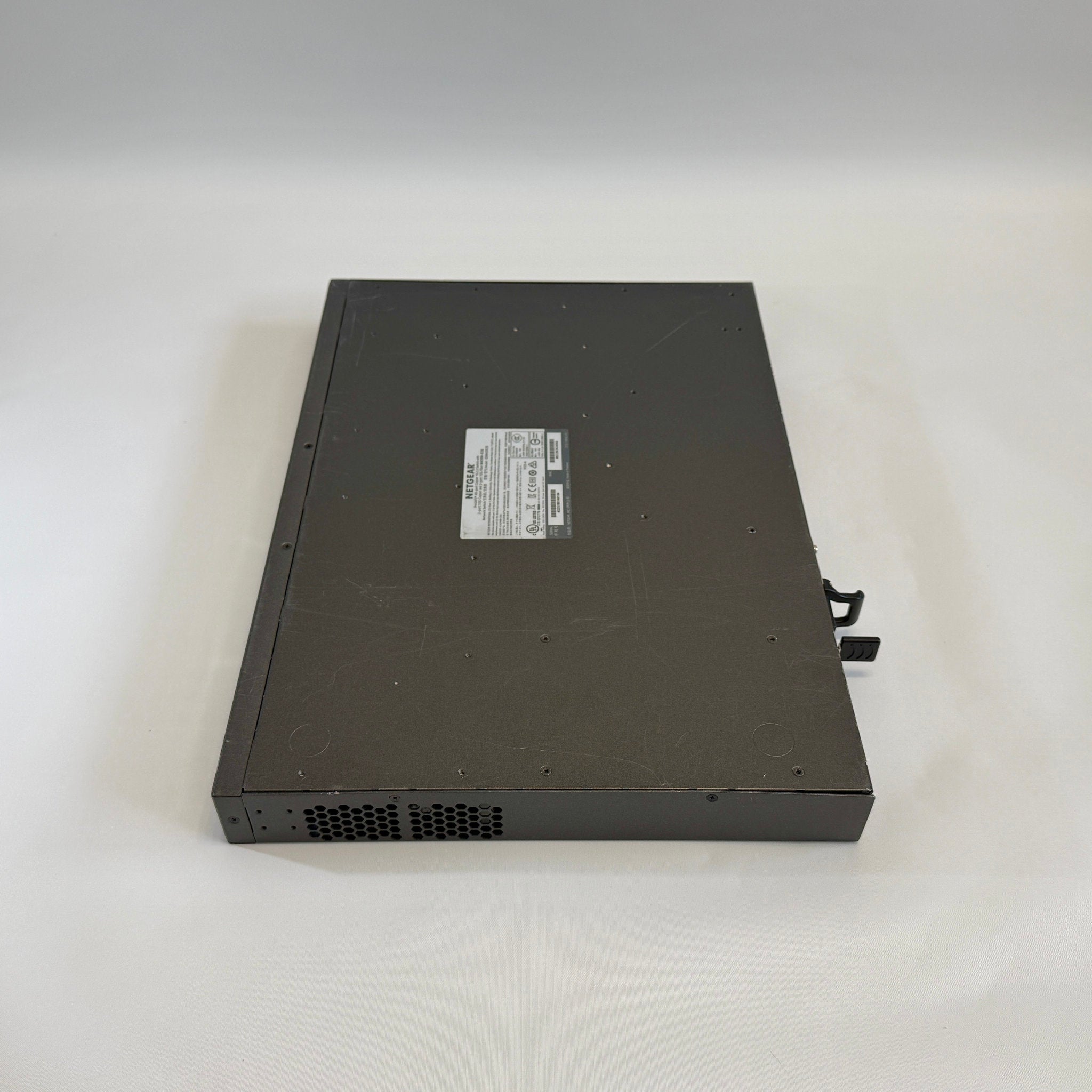 NETGEAR M4300-52G GSM4352S stackable Layer 3 fully managed Gigabit switch with 48 ports and 4 10G uplinks for ProAV-over-IP and enterprise networks